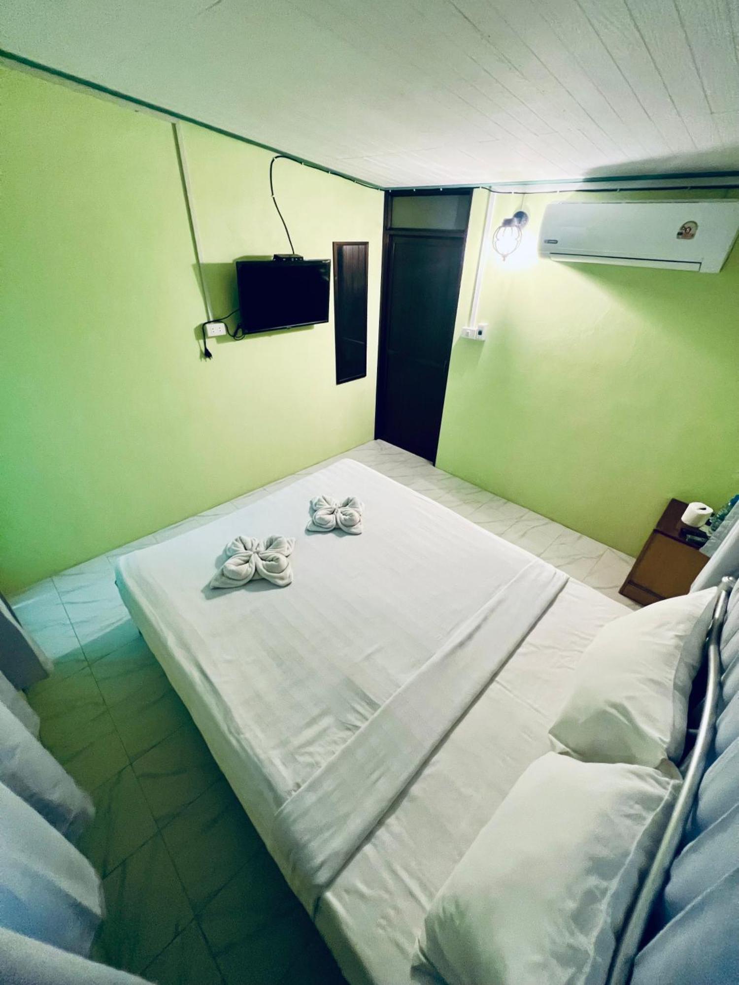Khaosok Happy House Bed and Breakfast Khao Sok National Park Εξωτερικό φωτογραφία