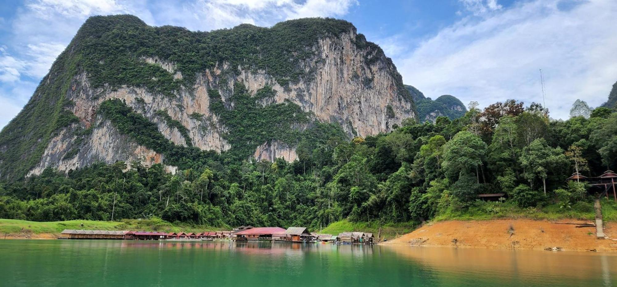 Khaosok Happy House Bed and Breakfast Khao Sok National Park Εξωτερικό φωτογραφία