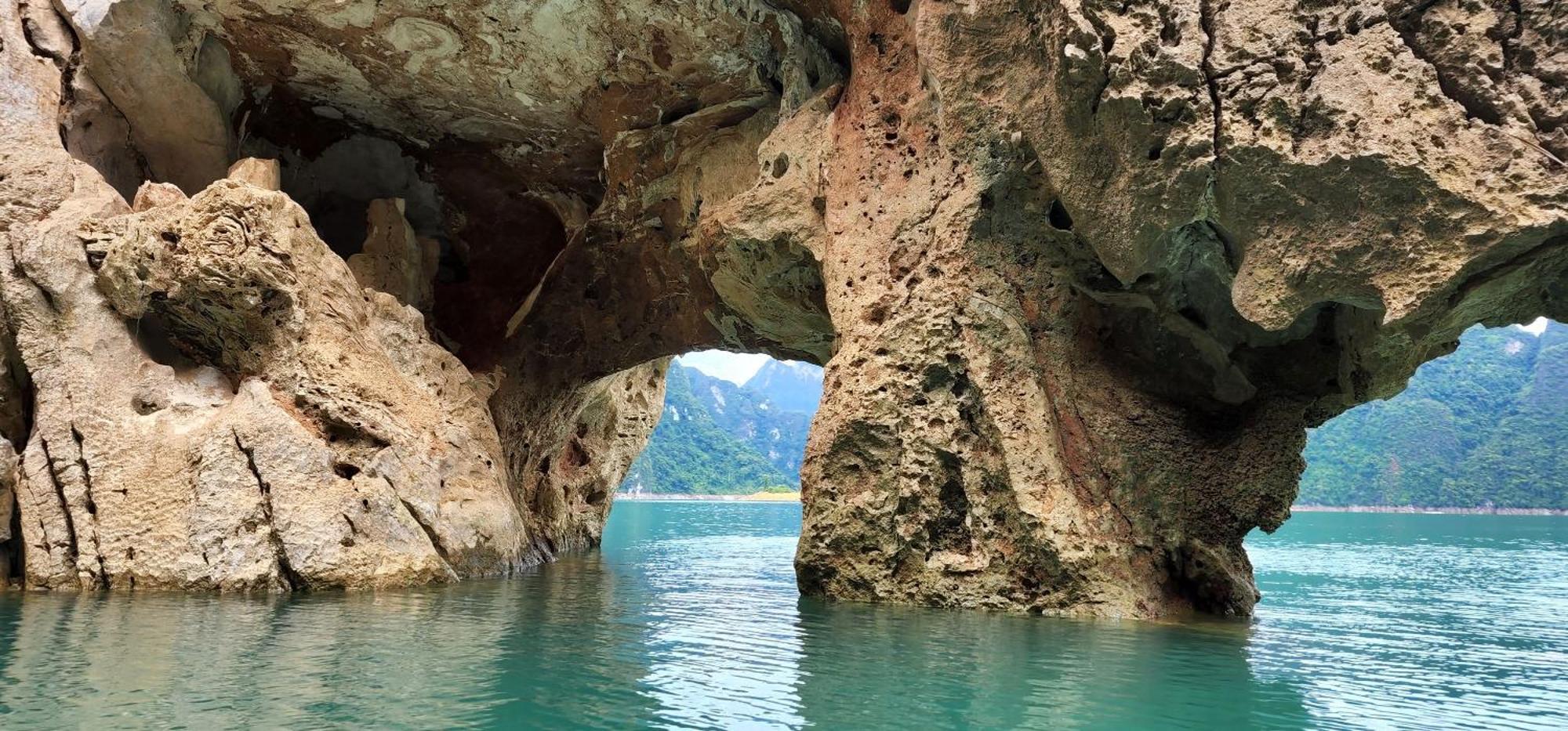 Khaosok Happy House Bed and Breakfast Khao Sok National Park Εξωτερικό φωτογραφία